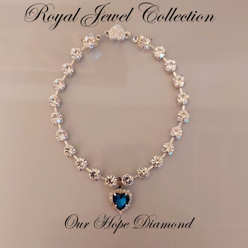 Royal Jewel Collection Pet Collar Blue Diamond Heart Necklace Magnetic Breakaway Safe with Crystal Diamonds for Small Dogs Cats